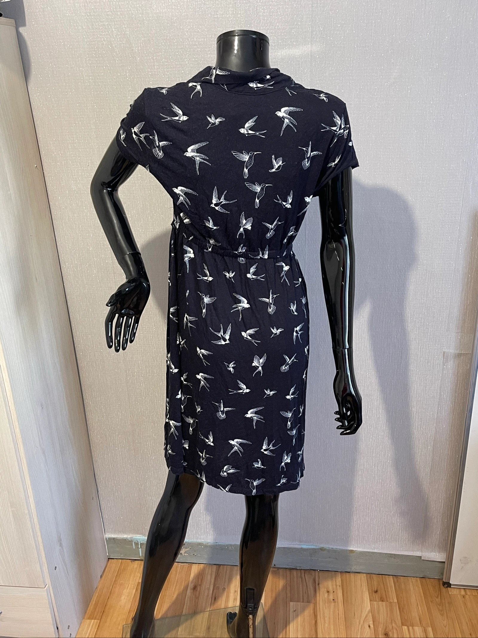 Bonito vestido H&M mama talla M – photo 2